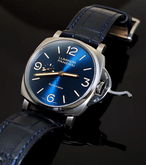 Buy Used Panerai Luminor PAM00729 